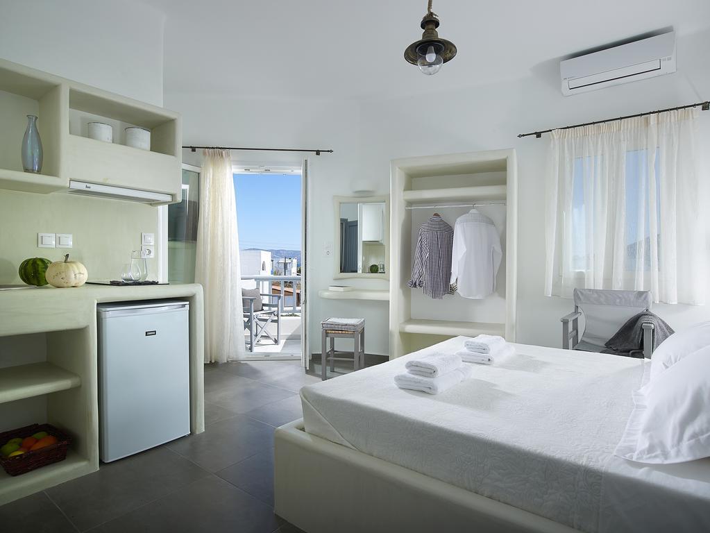 Garifalakis Comfort Rooms Pollonia Eksteriør billede
